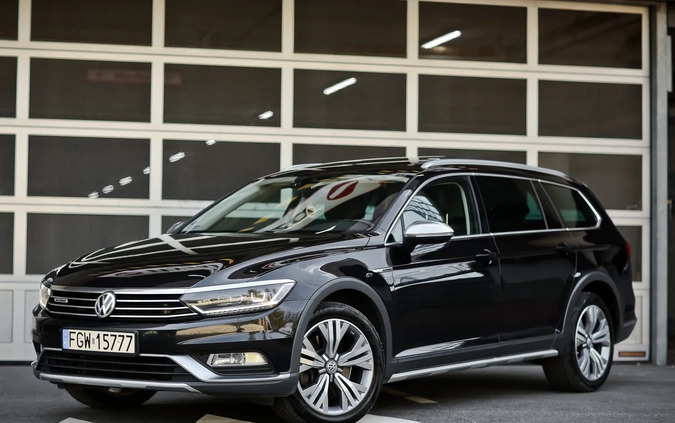 Volkswagen Passat cena 79900 przebieg: 221700, rok produkcji 2016 z Kłodawa małe 781